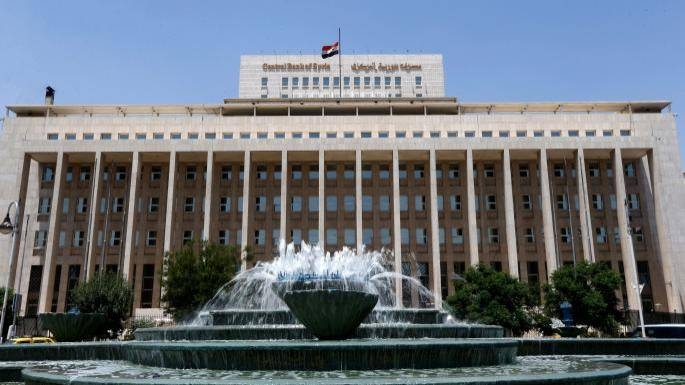  سورية تضع اللمسات الأخيرة على نظام جديد لضريبة الدخل.. التطبيق مطلع 2026