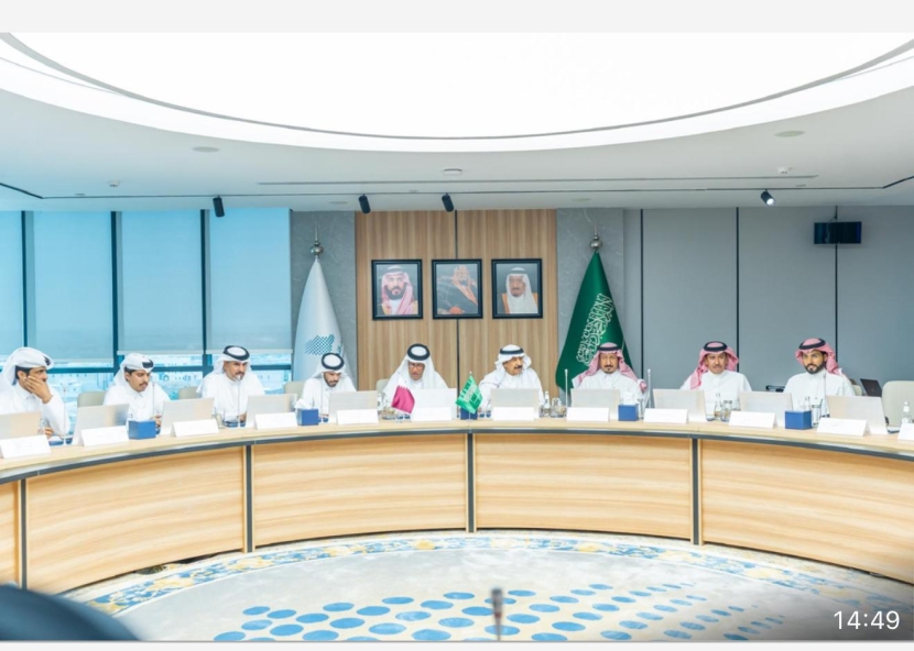 بحث التعاون القطري السعودي في مجال النقل والشحن البحري
