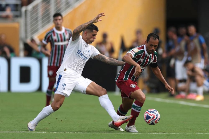 أسطورة البرازيل: الهلال أبهر العالم دون إنفاق .. و34 مليون دولار لبناء جيل ذهبي
