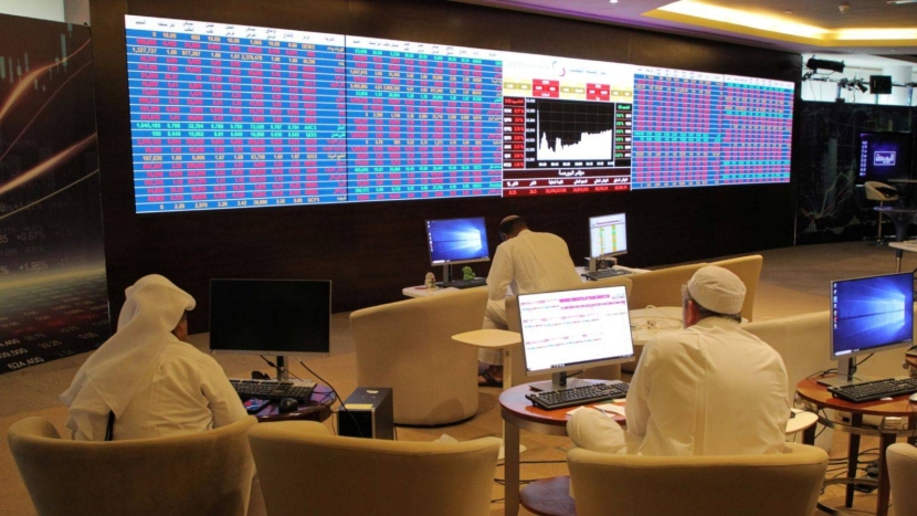 تحركات محدودة في البورصات الخليجية بسبب ضبابية الرسوم الجمركية الأمريكية