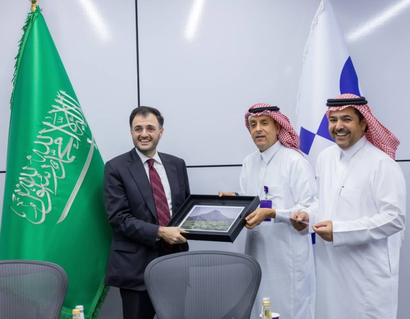 وزير الاتصالات السوري يتعرف على خدمات مجموعة stc