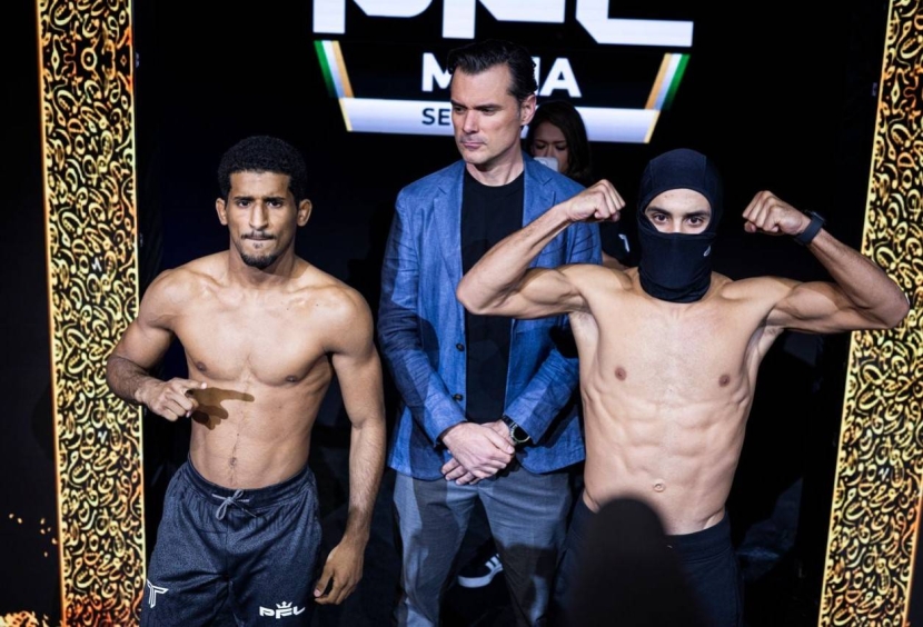 المقاتلون يتخطون مرحلة الميزان استعداداً لنصف نهائي بطولة PFL MENA في الرياض