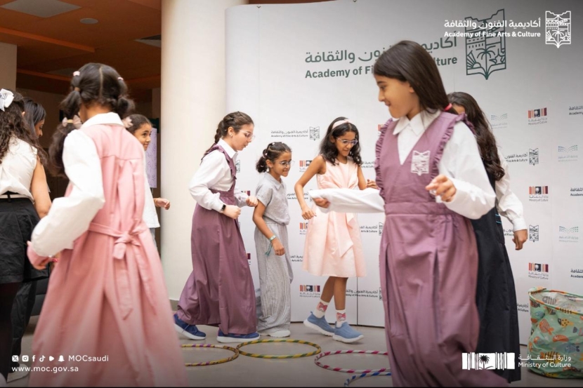مدارس الموهوبين الثقافية تفتح أبوابها للمبدعين