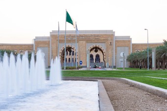 جامعة الأميرة نورة تعلن فتح باب القبول لغير السعوديات