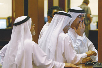 الترقب يخيم على 
سوق الصكوك الخليجية في 2009