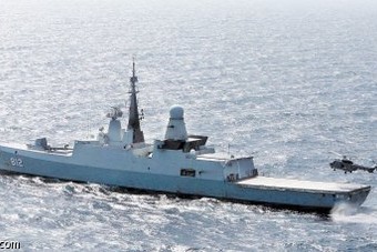 سفينة  الملك «الرياض».. قوة ضاربة في مواجهة المتسللين