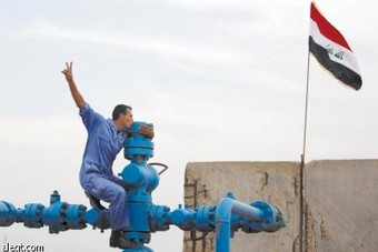 النفط يؤسس قاعدة للاندفاع بعد «استراحة الأعياد»