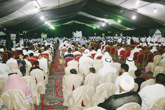 «خيمة القديح» توحد أطياف المجتمع السعودي