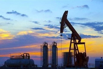 إدارة الطاقة تتوقع ارتفاع إنتاج النفط الأمريكي لمستوى قياسي في 2019