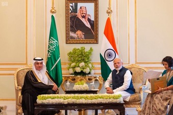 رئيس وزراء الهند يبحث مع وزراء "الطاقة" و "العمل" و"البيئة" أوجه التعاون