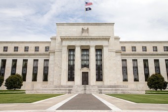 توقعات بأن يخفض المركزي الأمريكي أسعار الفائدة للمرة الثالثة