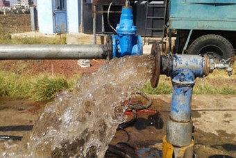 "البيئة" تؤكد عدم صدور قرار بفرض رسوم على استهلاك مياه الآبار في المزارع