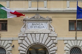 إيطاليا تعتزم طرح سندات دولارية لأول مرة منذ 10 سنوات