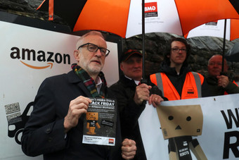زعيم حزب العمال البريطاني أمام مستودع لـ"أمازون": سنتصدى لغش الشركات المتعددة الجنسيات