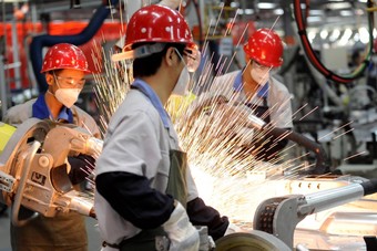 تحسن النشاط الصناعي الصيني في نوفمبر