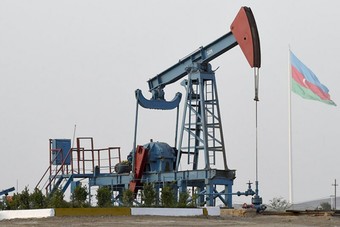 انخفاض إنتاج النفط في أذربيجان بشكل طفيف خلال ديسمبر