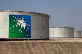 شركة تكرير بولندية تزيد مشتريات النفط من أرامكو 