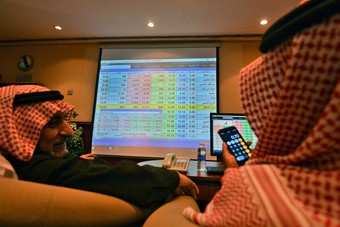 الأسواق الخليجية تبدأ تداولاتها باللون الأخضر .. و "تاسي" يرتفع 165 نقطة
