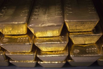 الذهب يقفز 3% والبلاديوم  يتجه صوب أكبر مكاسب يومية منذ 2001