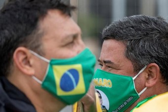 البرازيل: إصابات كورونا تصل إلى 1.15 مليون والوفيات إلى 52645