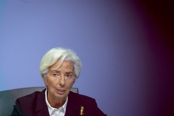 لاجارد: منطقة اليورو تخطت الأسوأ في الأزمة الاقتصادية الناجمة عن كورونا