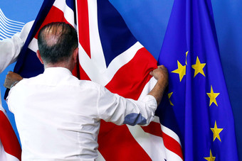 الاتحاد الأوروبي: مستعدون لنتيجة سلبية لمحادثات بريكست التجارية