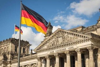 الحكومة الألمانية تدعو لاستخدام مكثف لتطبيق كورونا