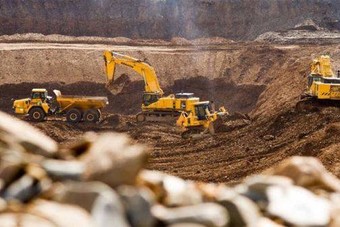 روسيا تعتزم حفر منجم تعدين للبلاتين في زيمبابوي 