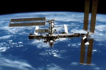 رصد تسرب هواء في محطة الفضاء الدولية 