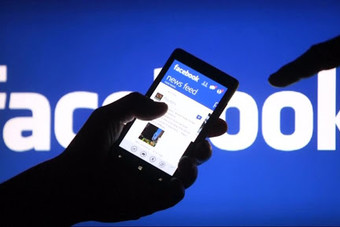 "فيسبوك" تدخل إصلاحا شاملا على "إنستجرام" يتيح التراسل مع "ماسنجر" 