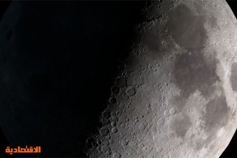 علماء أمريكيون يكتشفون أدلة جديدة على وجود مياه على سطح القمر 