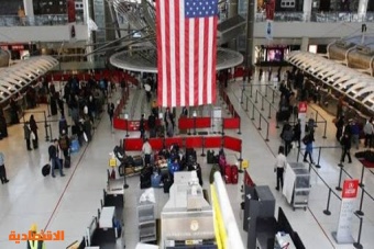تراجع حركة السفر عبر المطارات الأمريكية 