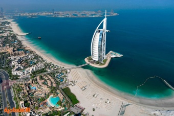 المركزي الإماراتي يتوقع نمو الناتج المحلي 2.4% بفعل تعافي البلاد من قيود الجائحة