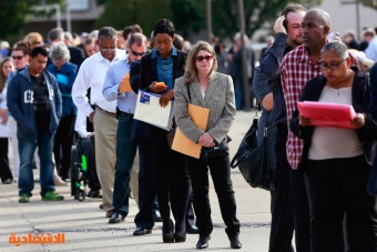 طلبات إعانة البطالة الأمريكية تتراجع إلى أدنى مستوى في 3 أشهر