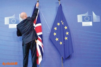 بريطانيا : لو بقينا في الاتحاد الأوروبي لتراجع اقتصادنا 4 %