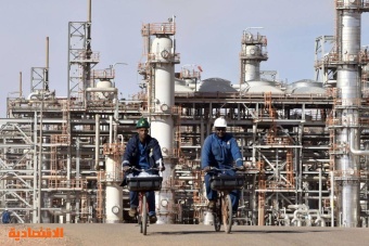 العراق يستثمر كامل الغاز المصاحب للعمليات النفطية في توليد الكهرباء