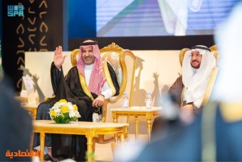 الأمير فيصل بن سلمان يشارك 9091 خريجا فرحتهم في جامعة طيبة