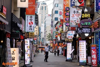 تزايد شعبية التسوق عبر الإنترنت في كوريا .. 543 ألف شركة باعت منتجاتها إلكترونيا