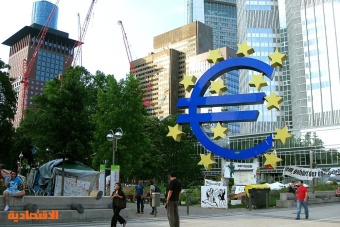 «المركزي الأوروبي» .. فريق إطفاء أزمات يصارع من أجل استقرار اليورو
