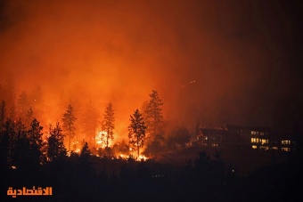 إجلاء 19 ألف شخص في الشمال الكندي بسبب الحرائق .. وإعلان للطوارئ