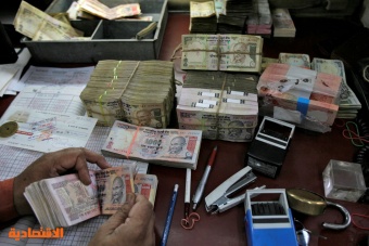 بنك "بريكس" يعتزم إصدار أول سندات بالروبية الهندية بحلول أكتوبر