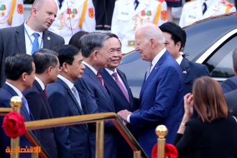 أمريكا وفيتنام توقعان شراكة في مجال أشباه الموصلات