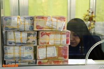 المركزي العراقي يقصي الدولار من التعاملات التجارية بحلول 2024
