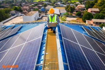 قطاع الطاقة الشمسية في أوروبا يحتاج إلى مئات الآلاف من العمال المهرة