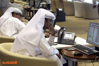 تراجع البورصات الخليجية وسط تحذيرات من رفع الفائدة الأمريكية
