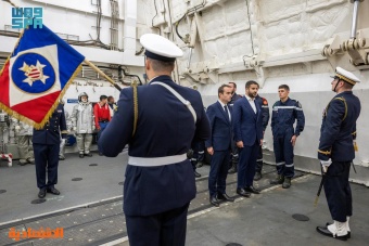 وزير الدفاع يزور الفرقاطة الفرنسية "شوفالييه بول" ويشهد تمرين الدفاع الجوي مع طائرات الرافال