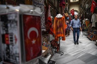 بعد زيادة الحد الأدنى للأجور .. التضخم في تركيا يرتفع 64.8 % خلال ديسمبر