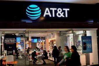 انقطاع الاتصالات والإنترنت في الولايات المتحدة .. وسهم AT&T يهبط 2.3 %