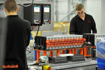  أوتوموتيف سيلز  تعتزم التوسع في مصانع بطاريات السيارات الكهربائية بقرض 4.4 مليار يورو