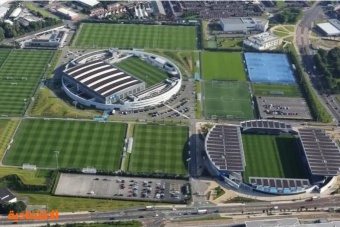 10887 لوح شمسي يجعل مانشستر سيتي من أكبر منتجي الطاقة المتجددة في كرة القدم العالمية